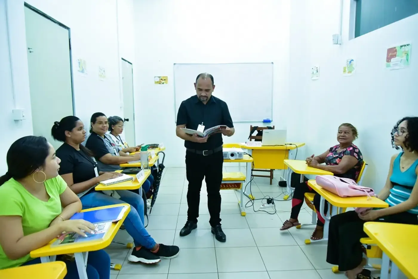 Aberto processo seletivo para estágio de professores na Guiana Francesa