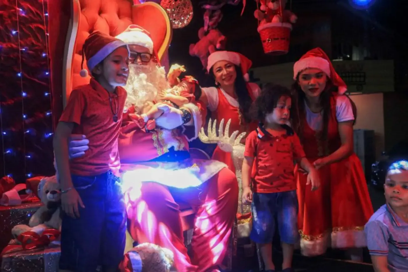 Governo do Amapá lança programação do Natal Luz 2025 nos residenciais de Macapá com nove dias de festividades gratuitas